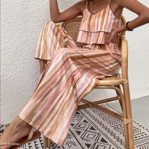 Boho Tie-dye crop top and wide leg pants - Picture 7 of 7